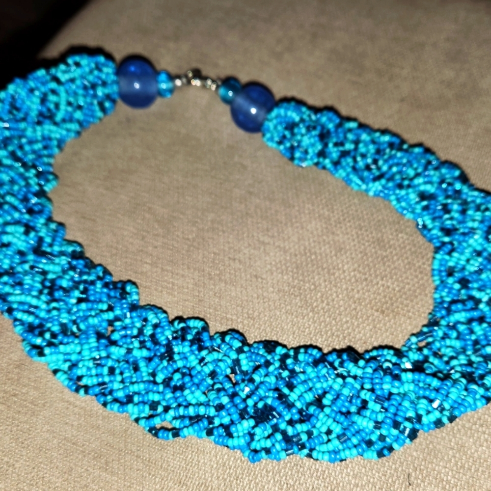 Beaded necklace